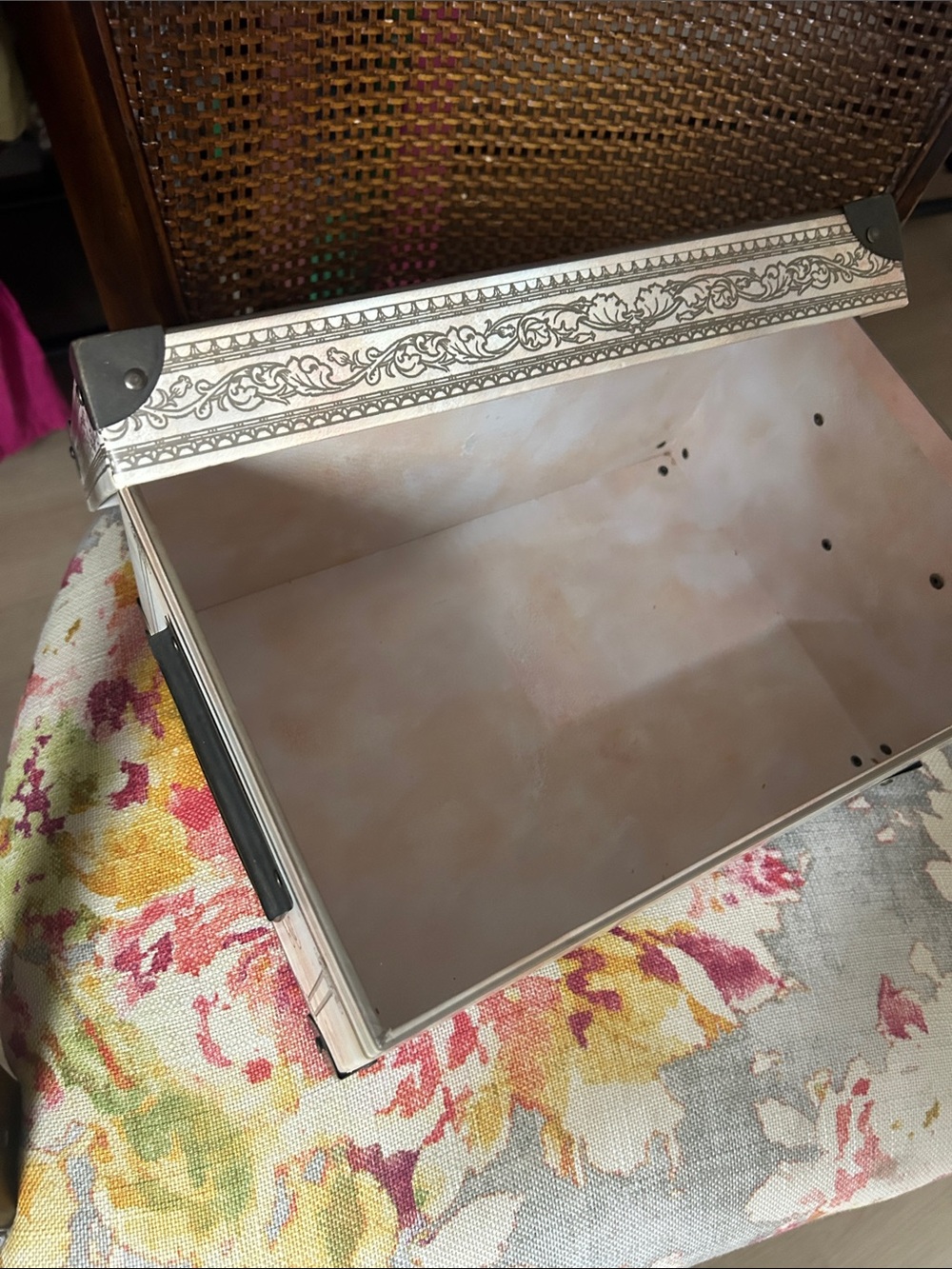 Angel storage box - Picture 2 of 2